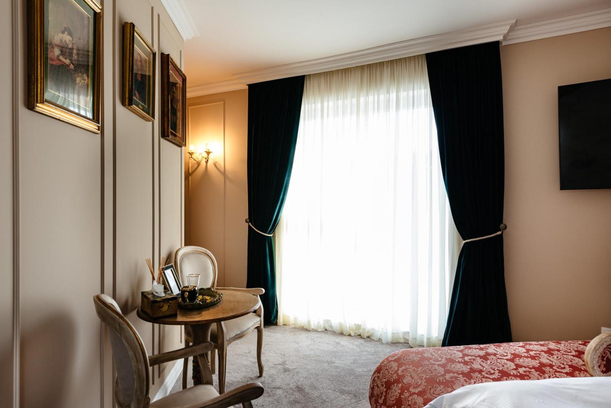 Ateneea Luxury Rooms Cluj-Napoca Eksteriør bilde